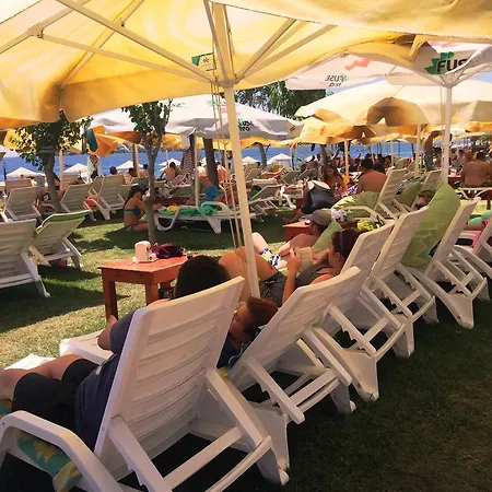 Апарт-отель Mali 2*