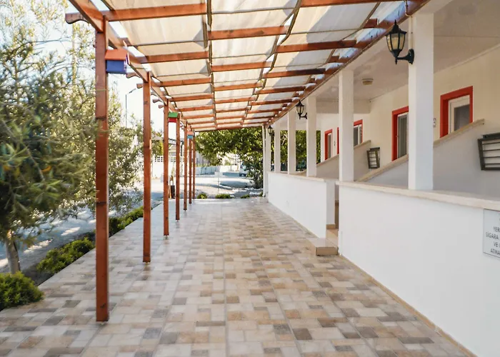 Mali Beach Aparthotel Sigacik