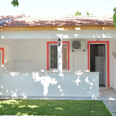 Apartahotel Mali 2*