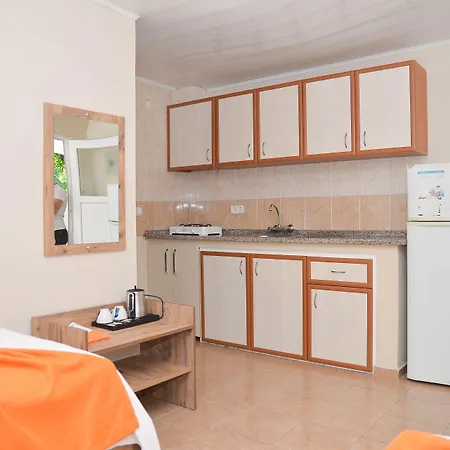 Mali Apartahotel