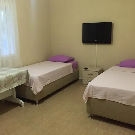 Aparthotel Mali 2*