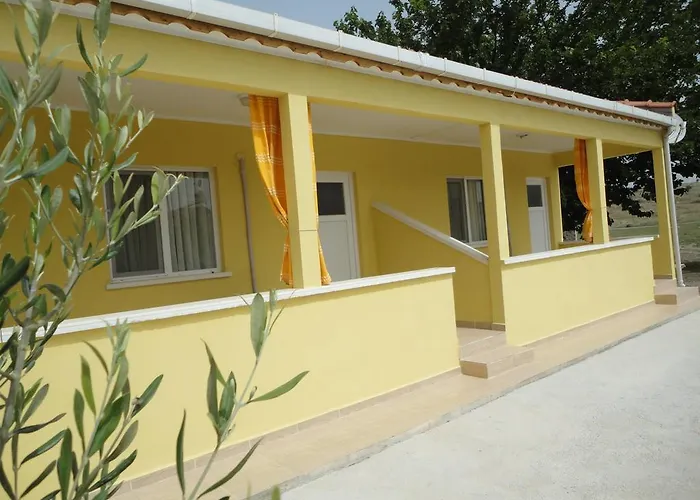 Mali Beach 2* Siğacık