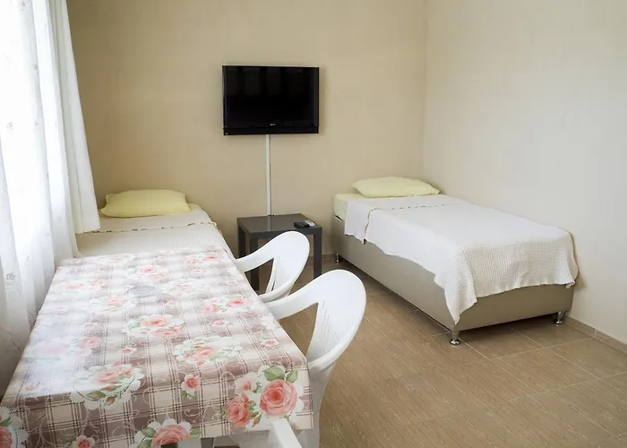 Apart Otel Mali Beach