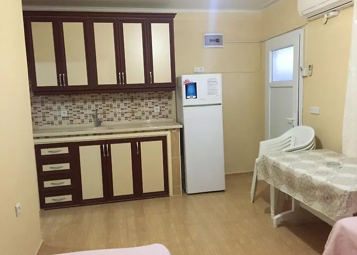 Mali Beach Apart Otel